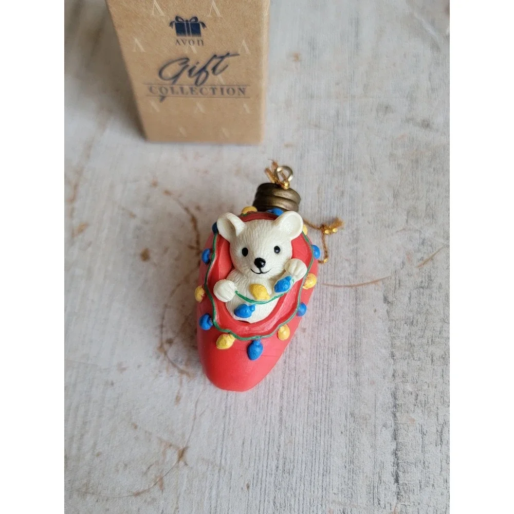 Avon Christmas cutie mouse light bulb ornament vintage Xmas collection home